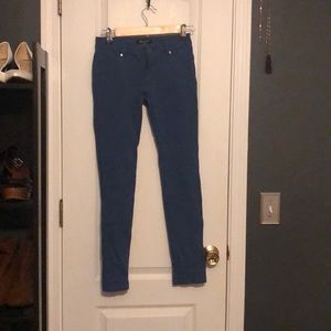 Stretchy Skinny Pants. Size Medium.